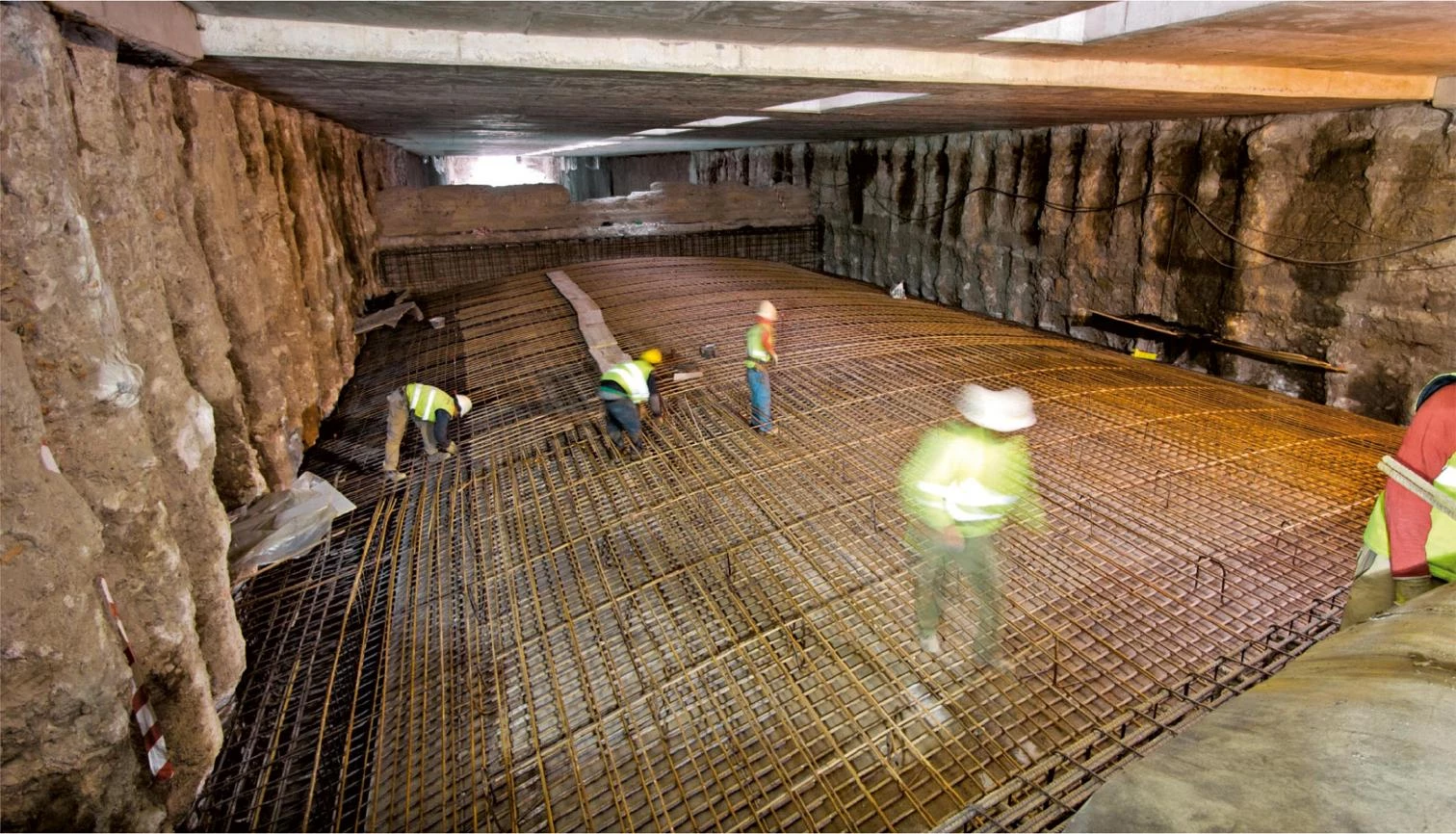 Obra – excavación Obra en Alcázar del Genil: excavación y contención perimetral