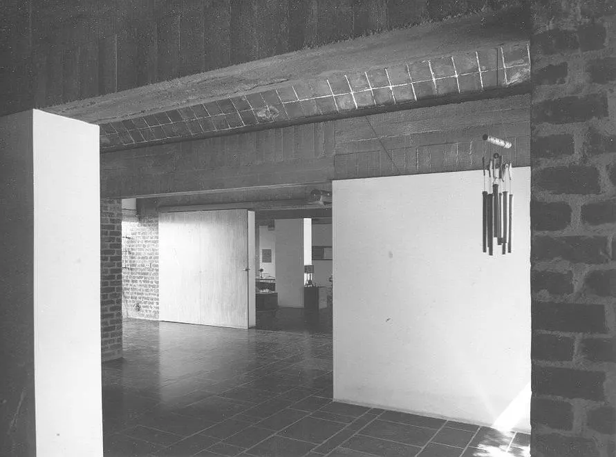 Villa Sarabhai – archivo 5 Archivo: interior con bóveda de ladrillo